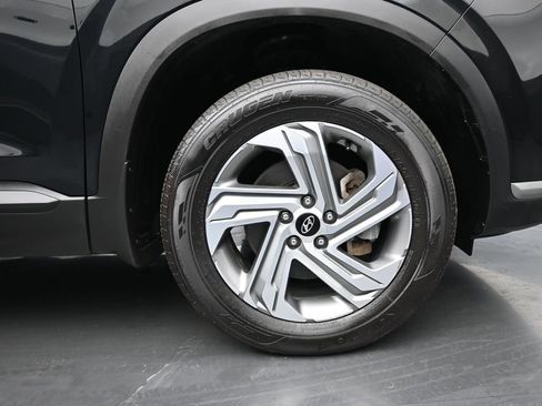 Used 2023 Hyundai Santa Fe SE image 10