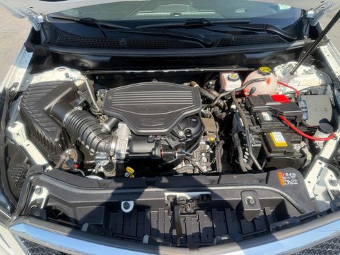 Used 2021 Cadillac XT5 Sportv w/ LPO, Floor Liner Package AWD/4WD image 22