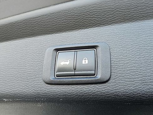 Used 2024 Mitsubishi Outlander SE image 31