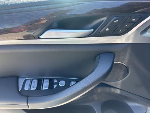 Used 2024 BMW X4 xDrive30i image 29