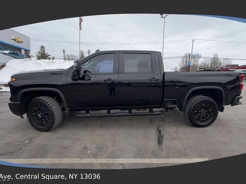 Used 2024 Chevrolet Silverado 3500 LTZ w/ LTZ Plus Package image 1