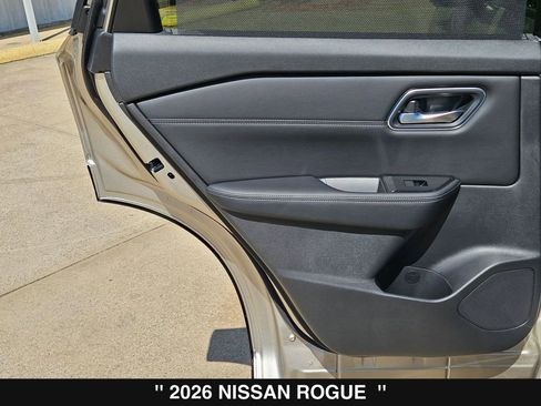 New 2026 Nissan Rogue Platinum w/ Platinum Premium Package AWD/4WD image 18