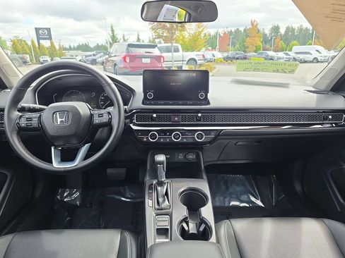 Used 2023 Honda Civic EX-L image 6