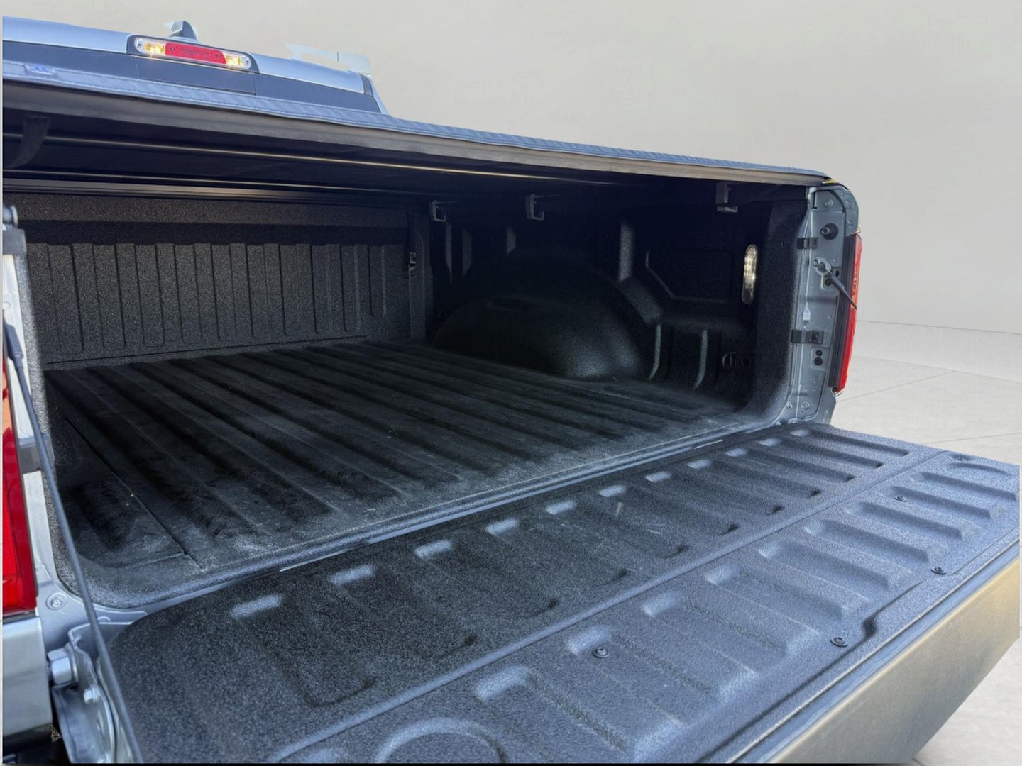 Used 2025 RAM 1500 RHO AWD/4WD image 17