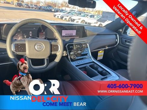 New 2026 Nissan Armada SL w/ Captain's Chari Seat Package AWD/4WD image 16