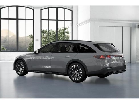New 2025 Mercedes-Benz E 450 4MATIC All-Terrain Wagon image 30
