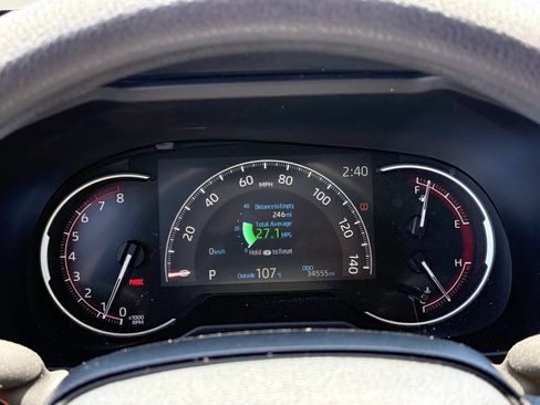 Used 2023 Toyota RAV4 LE FWD image 12