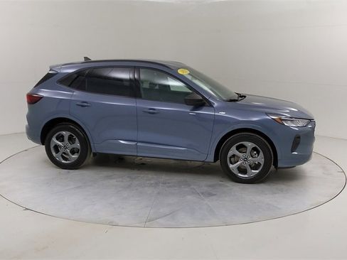 Certified 2023 Ford Escape ST-Line w/ Tech Pack #1 image 11