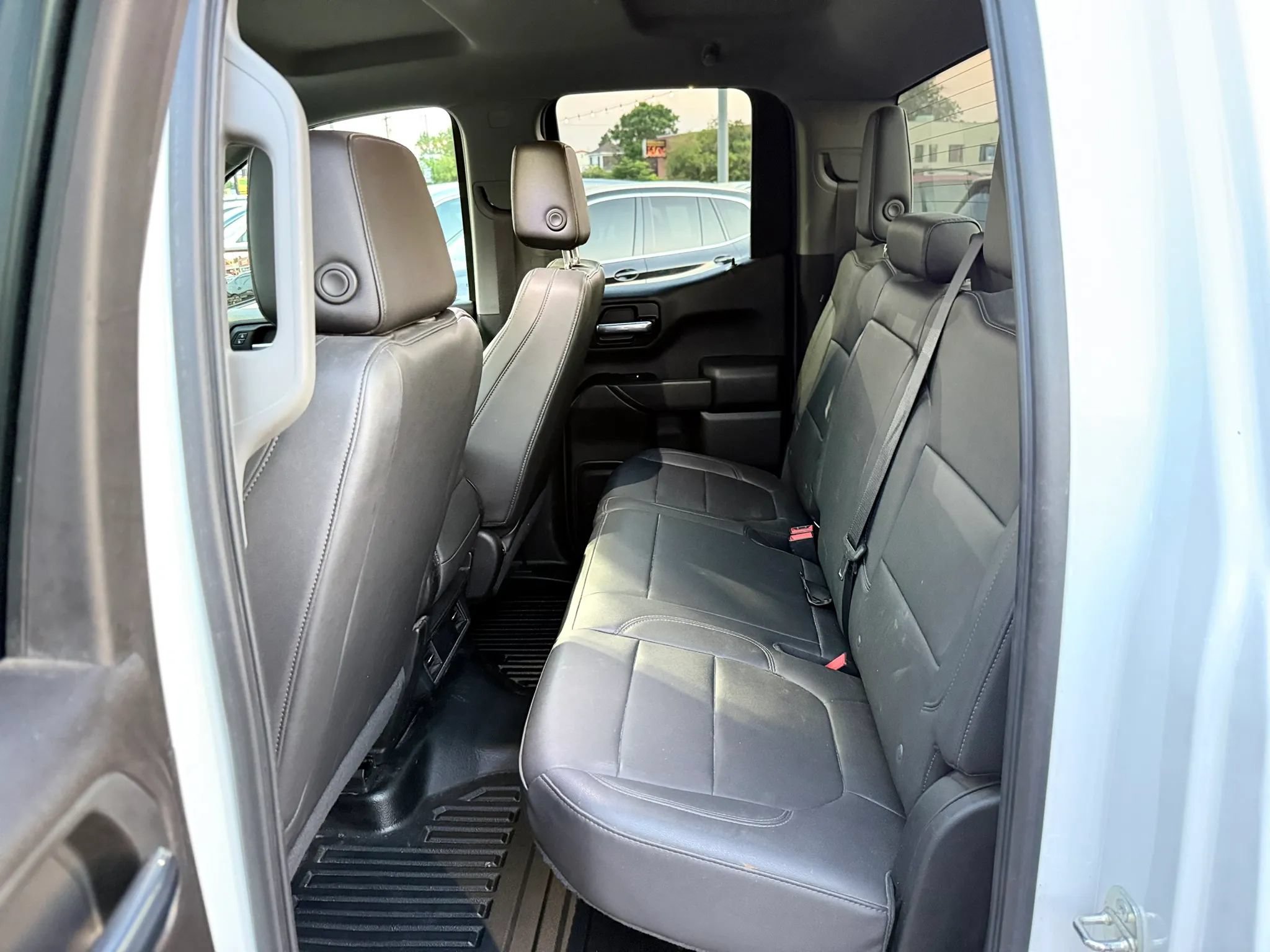 Used 2022 GMC Sierra 1500 Pro w/ Sierra Value Package AWD/4WD image 15