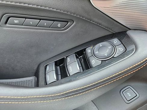 Used 2022 Cadillac CT5 V w/ Premium Package image 31