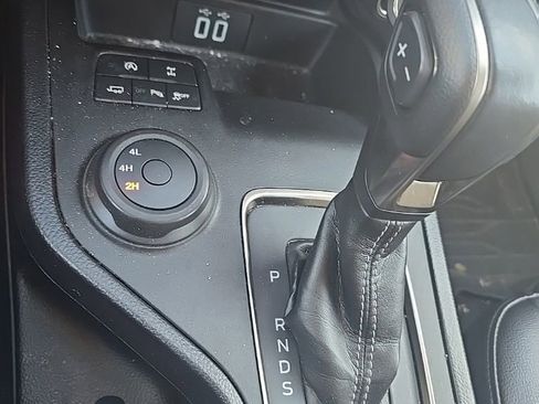 Used 2021 Ford Ranger Lariat w/ Equipment Group 501A High image 15