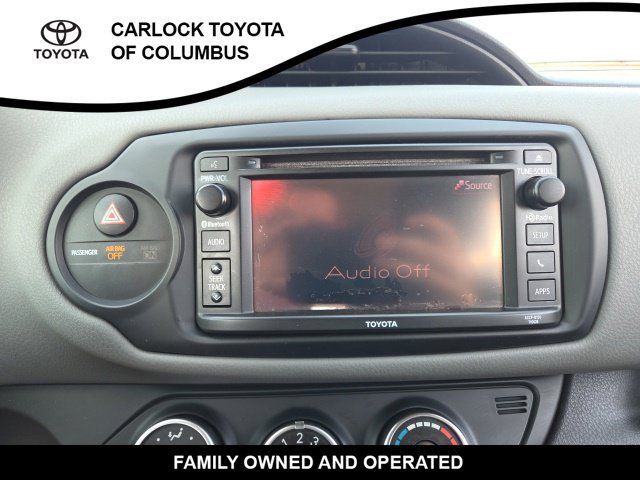 Used 2017 Toyota Yaris L FWD image 31