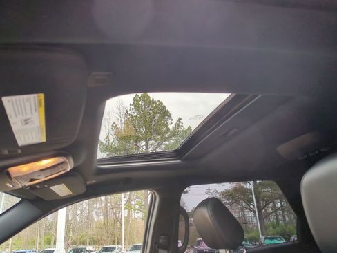 Used 2021 Dodge Durango GT image 25