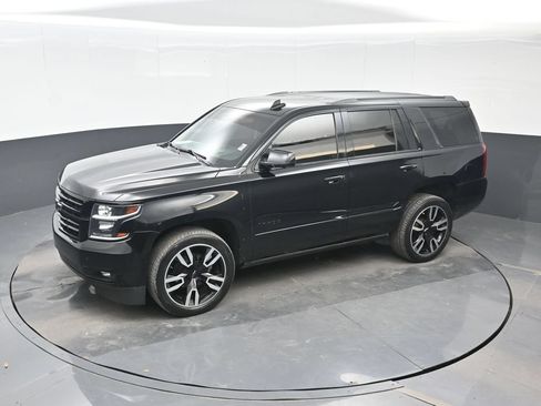 Used 2019 Chevrolet Tahoe Premier w/ RST 6.2L Performance Edition RWD image 17
