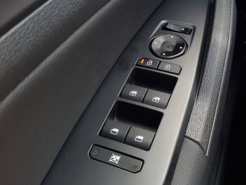 Certified 2026 Kia Sportage EX AWD/4WD image 23