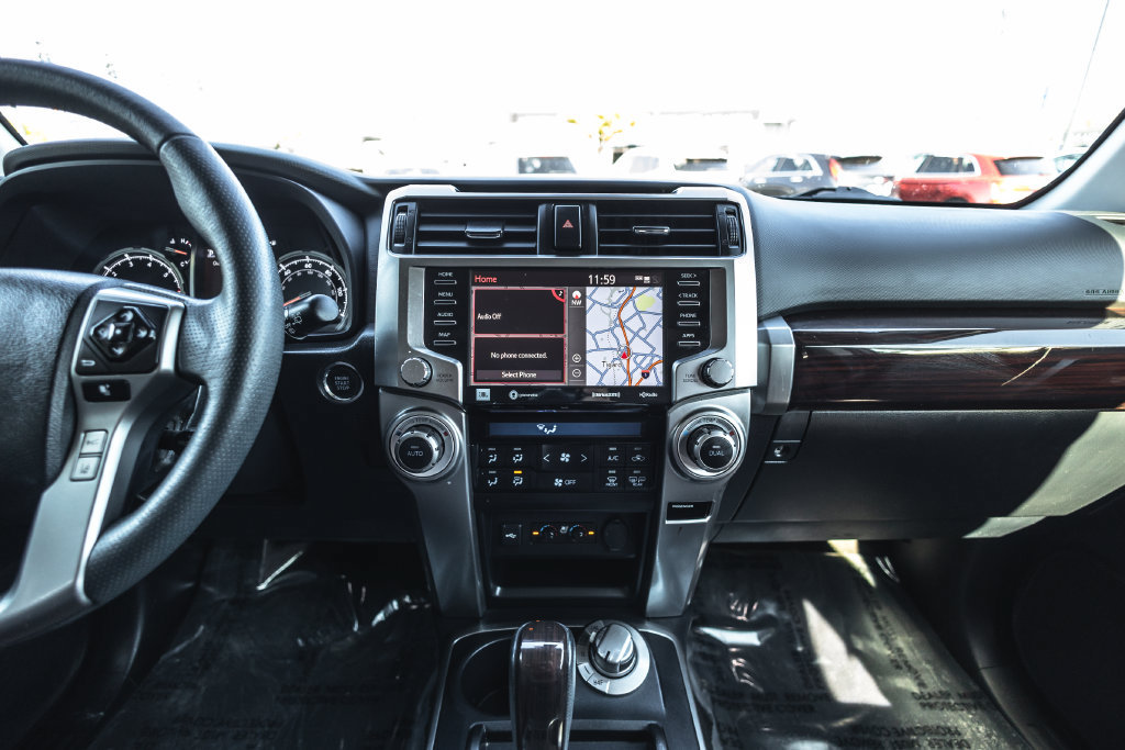 Used 2021 Toyota 4Runner Limited AWD/4WD image 28
