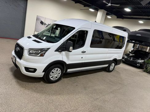 Used 2023 Ford Transit 350 XLT RWD image 9