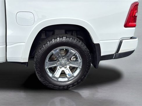 Used 2025 RAM 1500 Big Horn image 25
