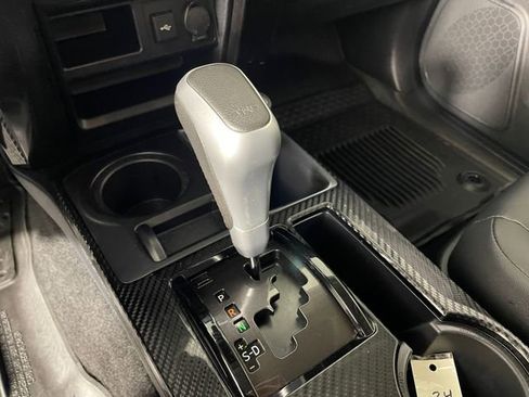 Used 2023 Toyota 4Runner TRD Off-Road Premium w/ Off Road Premium Plus Package AWD/4WD image 10