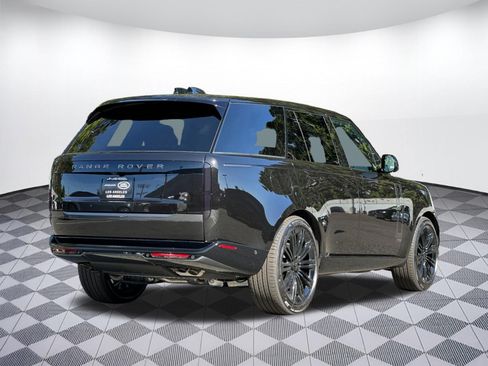 New 2026 Land Rover Range Rover Autobiography AWD/4WD image 9