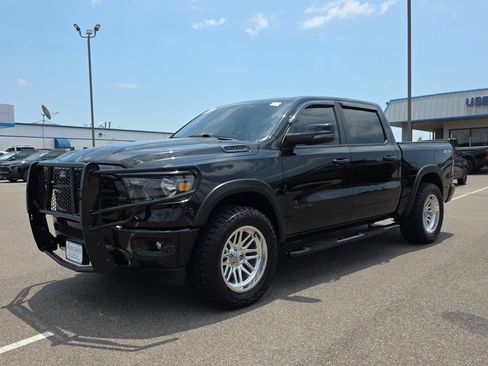 Used 2023 RAM 1500 Big Horn AWD/4WD image 1
