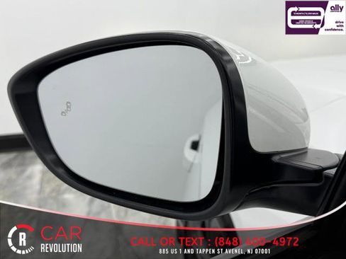 Used 2024 Honda Accord EX image 35