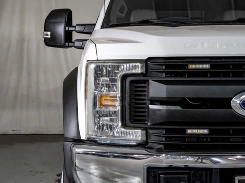 Used 2019 Ford F550 4x4 SuperCab Super Duty image 37