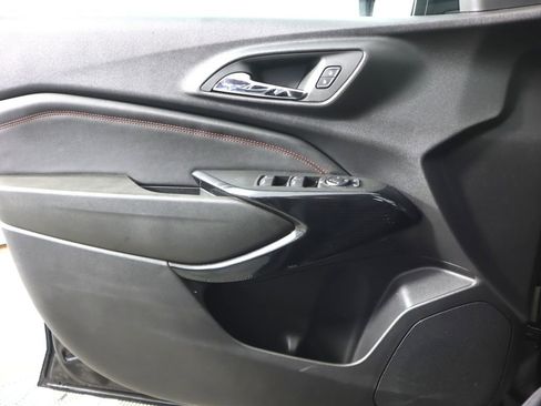 Used 2024 Chevrolet Trax RS image 15