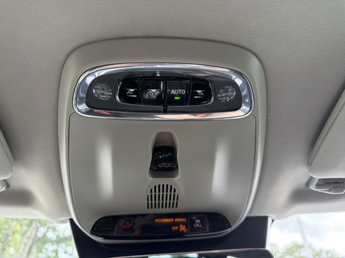 Used 2020 Volvo XC90 T6 Momentum w/ Protection Package Premier AWD/4WD image 29