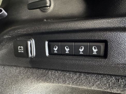 Used 2023 Jeep Grand Cherokee L Summit w/ Advanced Protech Group IV AWD/4WD image 41