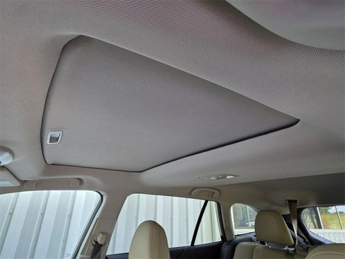 Used 2023 Subaru Outback Limited image 9