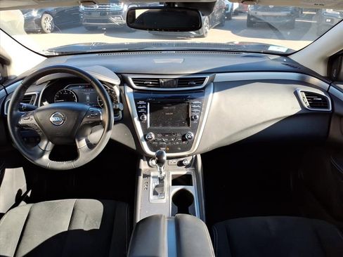 Used 2020 Nissan Murano SV image 14