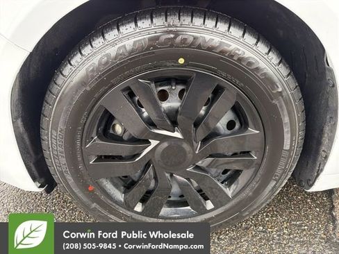 Used 2019 Ford Fusion S image 9