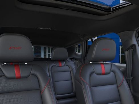 New 2025 Chevrolet Trax RS w/ Sunroof Package image 48