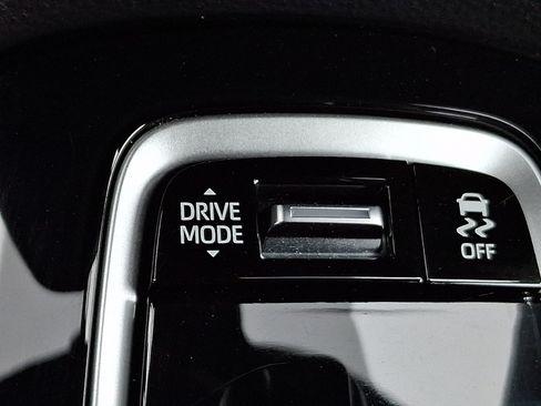 Used 2024 Toyota Corolla Sedan w/ SE Convenience Package FWD image 24