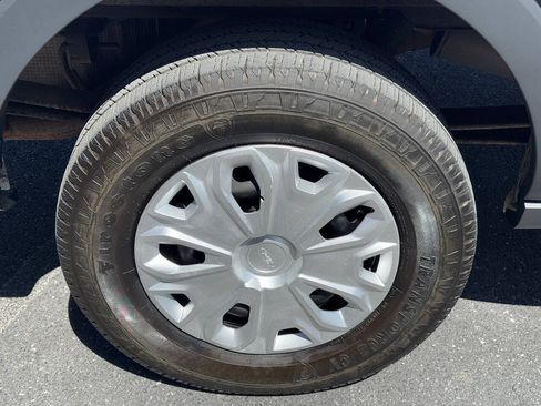 Used 2018 Ford Transit 250 130 Low Roof w/ Interior Upgrade Package RWD image 54