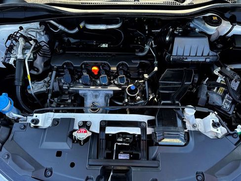 Used 2021 Honda HR-V EX image 25