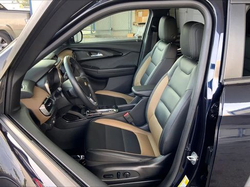 Used 2021 Chevrolet TrailBlazer ACTIV w/ Technology Package image 8