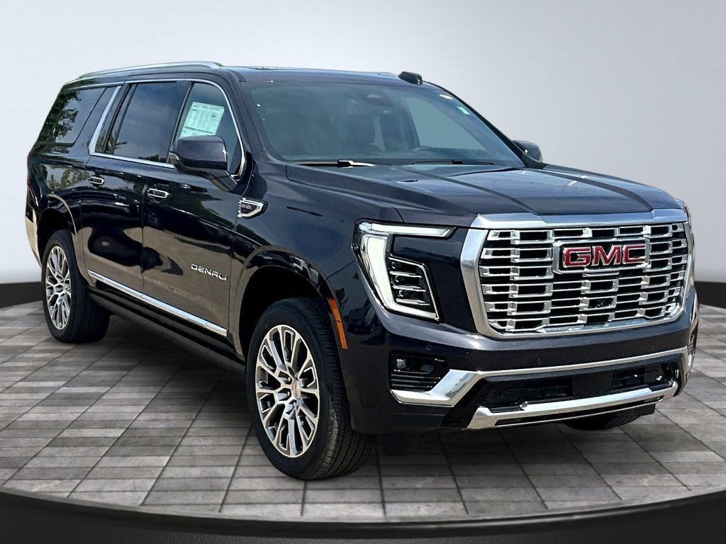 New 2026 GMC Yukon XL Denali w/ Sun & Power Step Package AWD/4WD image 2