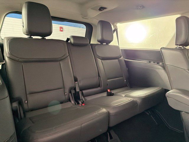 Used 2026 Ford Expedition Max Active RWD image 36