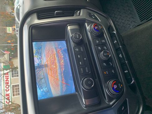Used 2017 Chevrolet Silverado 1500 LT w/ All Star Edition AWD/4WD image 23
