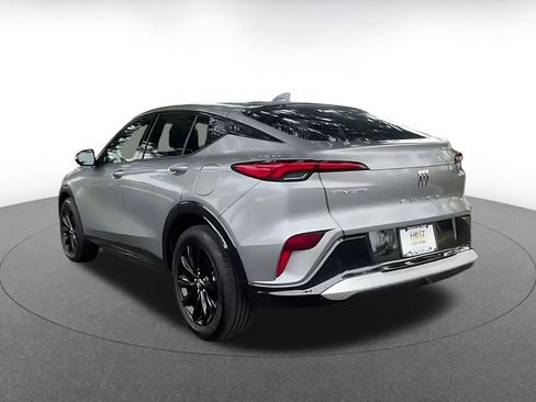 Used 2025 Buick Envista Sport Touring image 10