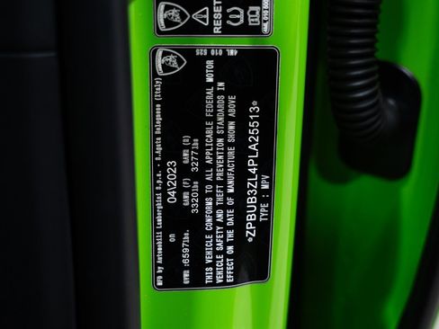 Used 2023 Lamborghini Urus S image 38