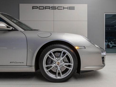 Used 2011 Porsche 911 Carrera image 11