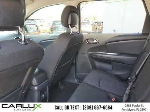 Used 2020 Dodge Journey SE w/ SE Popular Equipment Group image 14
