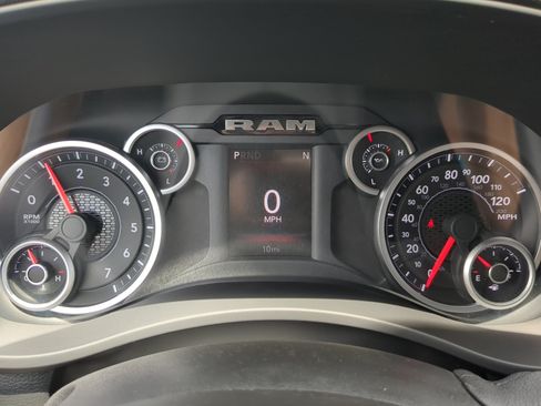 New 2026 RAM 2500 Tradesman AWD/4WD image 24