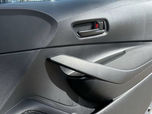 Used 2025 Toyota Corolla LE FWD image 26