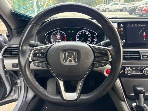 Used 2018 Honda Accord EX-L image 17