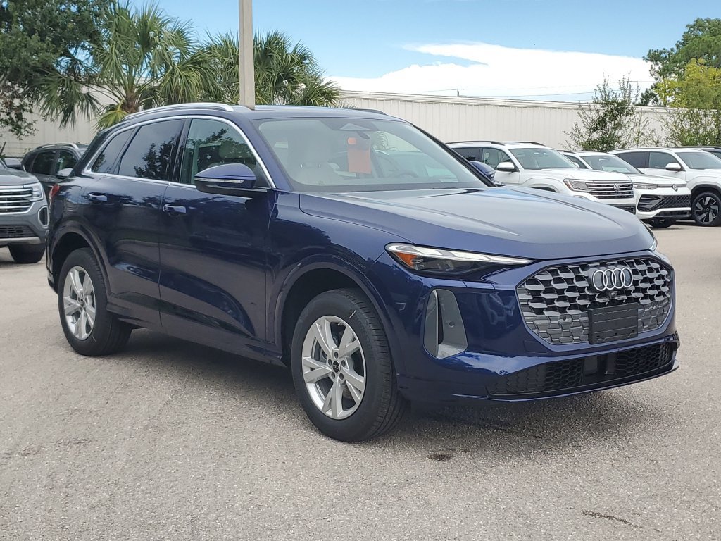 New 2026 Audi Q5 Premium AWD/4WD image 2