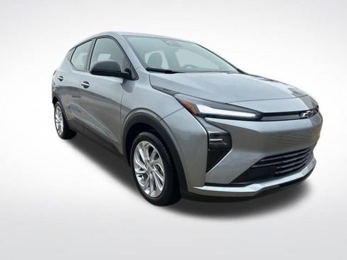 New 2027 Chevrolet Bolt LT image 7